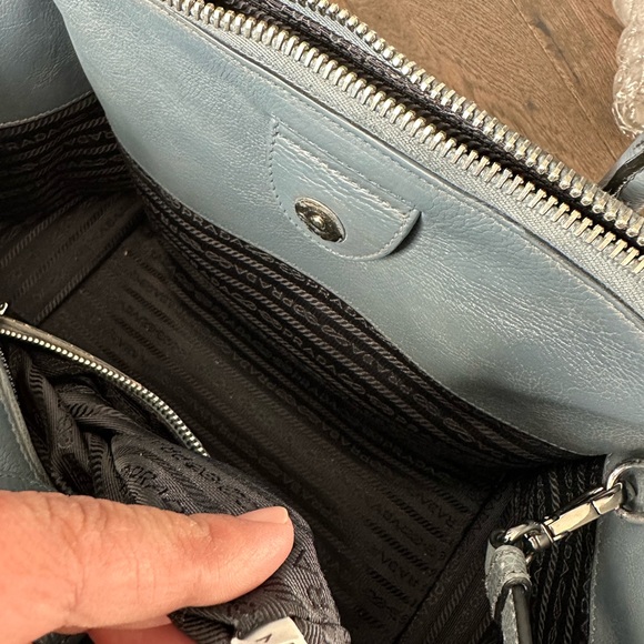 Authentic Prada Glacé Calf Twin Pocket Tote Bag, Dark Blue (Marine) - Repainted - Picture 10 of 15
